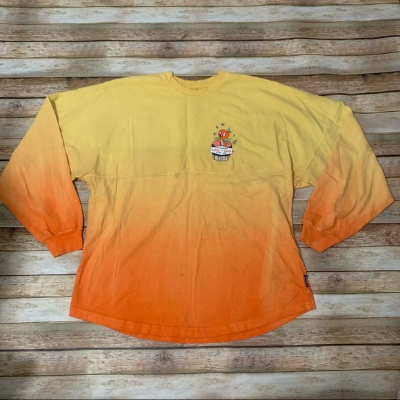 Disney Tops - Disney flower & garden spirit jersey